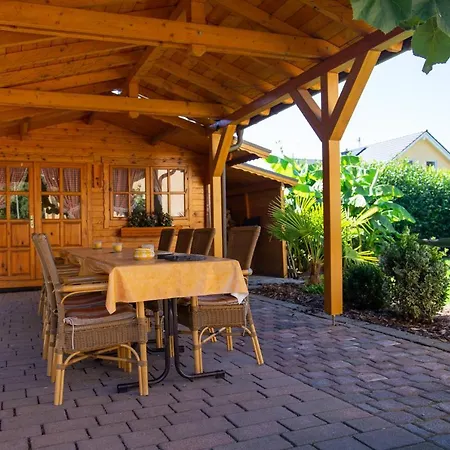 Wein- Und Gaestehaus Michels *