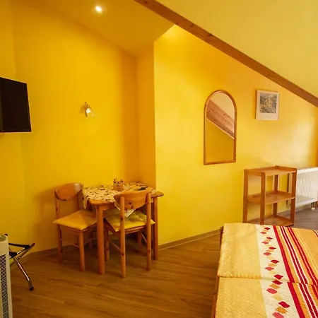 Wein- Und Gaestehaus Michels Bed & Breakfast *