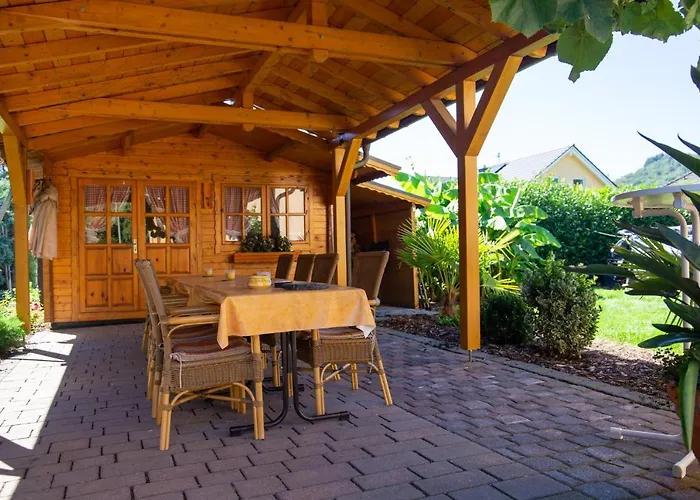 Wein- Und Gaestehaus Michels 3*